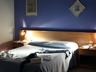 Easy Siena Hotel 무를로